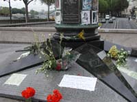 Goodbye notes of the fans.........