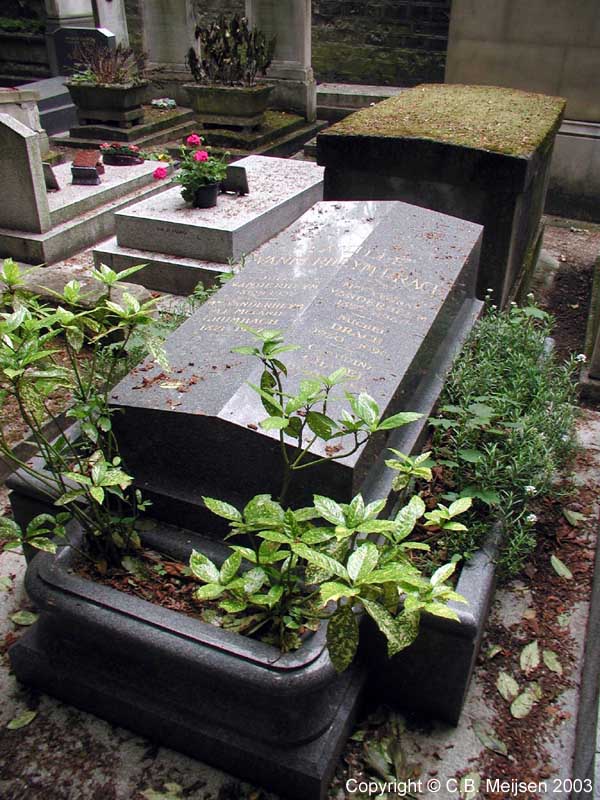 GraveYart (Drach - Père-Lachaise)