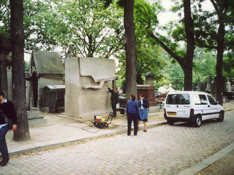 GraveYart (Wilde - Père-Lachaise)