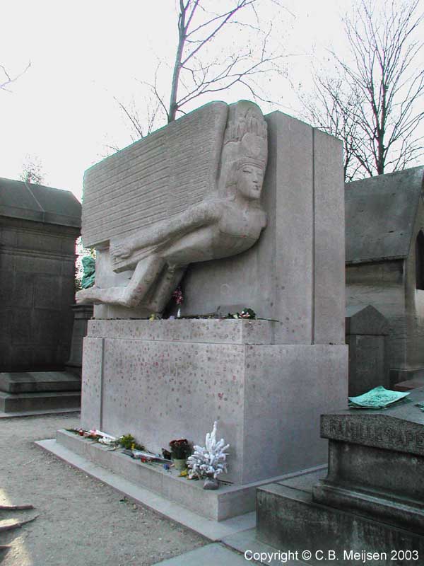 GraveYart (Wilde - Père-Lachaise)