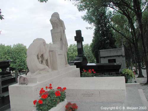 GraveYart (Goukassow - Père-Lachaise)