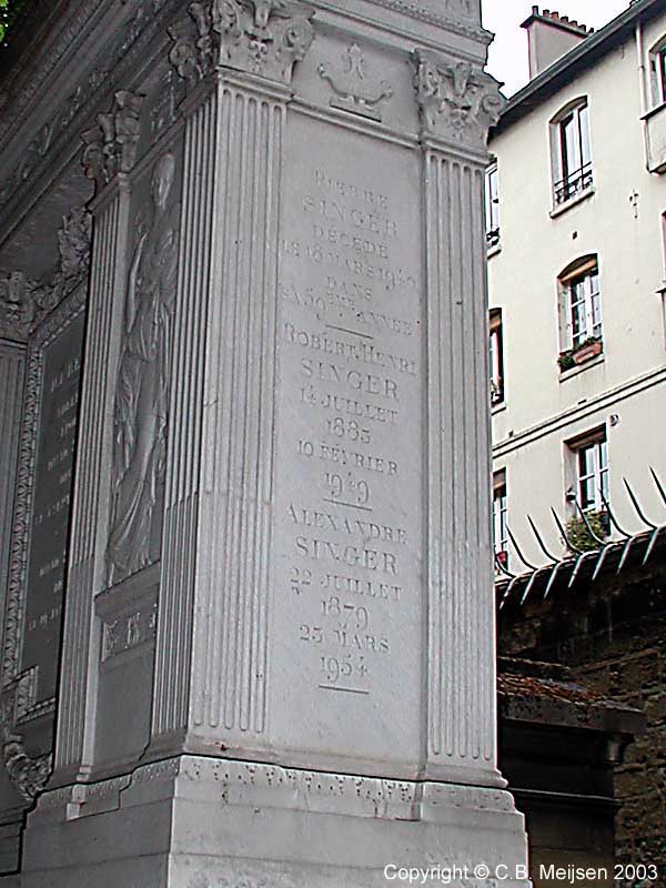 GraveYart (Singer - Père-Lachaise)