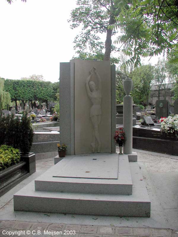 GraveYart (Toby - P&egrave;re-Lachaise)