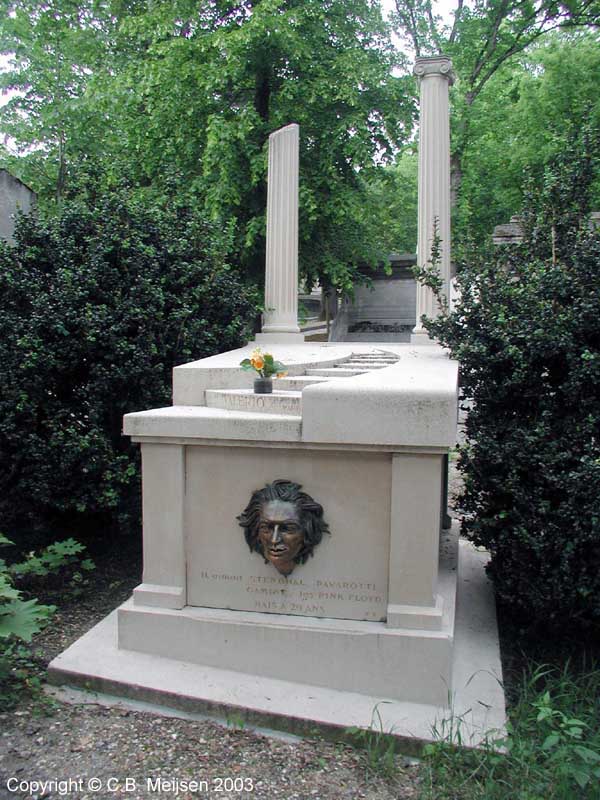 GraveYart (Valério - Père-Lachaise)