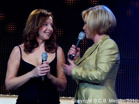 Vicky en Marijke Amado